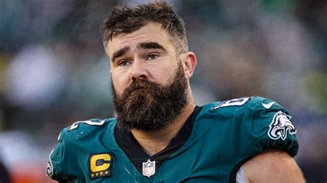 What Car Does Jason Kelce Drive: A Deep Dive into the NFL Star's Automotive Choices and Their Cultural Impact